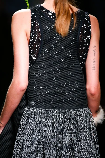 Look 128